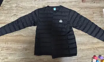 CHUMS 블랙 다운 자켓