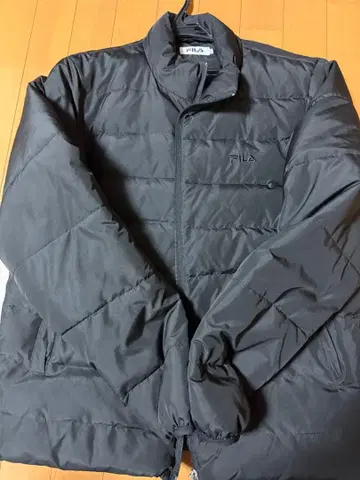FILA 블랙 다운 자켓 L 사이즈