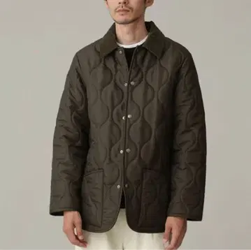 Traditional Weatherwear 퀼팅 자켓 별주