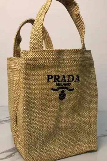 로고 자수 내추럴 토트백 짜임 디자인