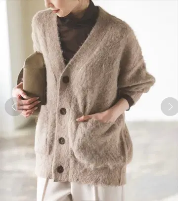 [ 새상품급 ] Noble 샤기 오버 사이즈 가디건