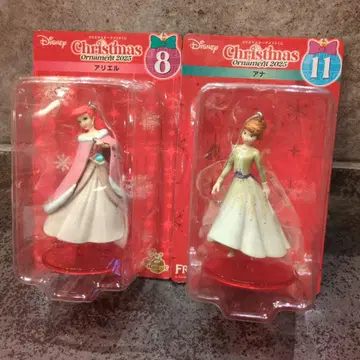 Disney 2025년 크리스마스 오너먼트 세트