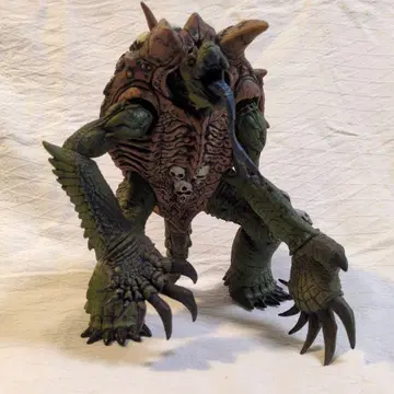 인면 데빌맨 피규어