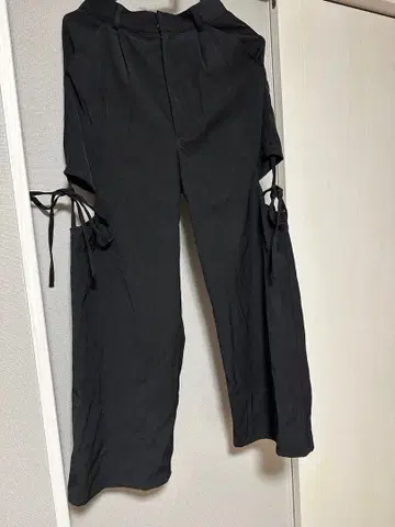 Heather 슬릿 디자인 팬츠