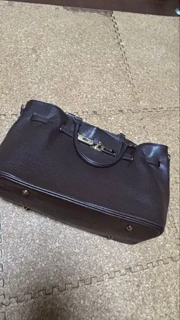 다크 브라운 토트백 탈부착 스트랩 포함