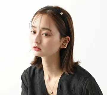 페라가모 머리띠 블랙 리본 포함