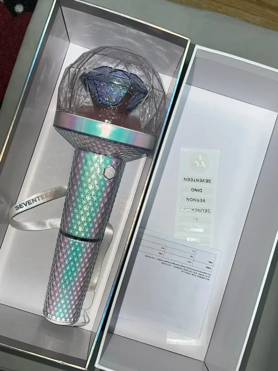 Seventeen lightstick Carat Bong New Bong wts