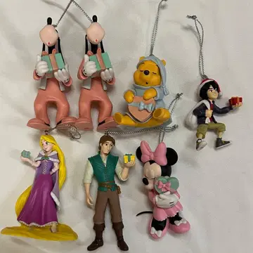 디즈니 크리스마스 오너먼트 라푼젤 푸우 미니 구피