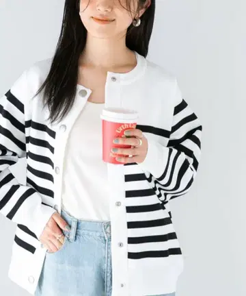 새상품 라이트 스펀지 메탈 스냅 가디건