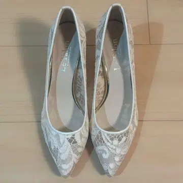Le Talon 레이스 펌프스 23.5cm