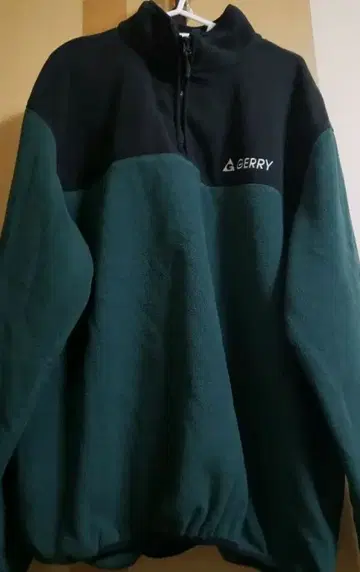 GERRY 하프 ZIP 플리스