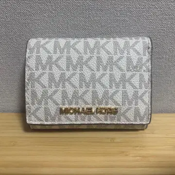 MICHAEL KORS 마이클코어스 3단 폴더형 지갑 MK 로고