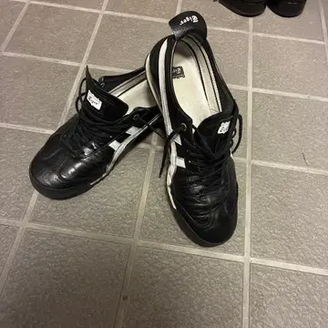 오니츠카타이거 Mexico 66 블랙 가죽