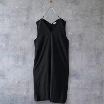 새상품급 어반 리서치 도어스 스트레이트 라인 오버롤 스커트