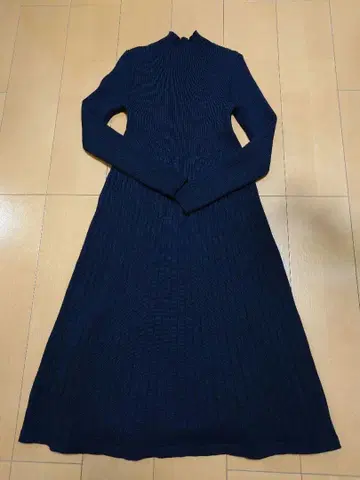 A라인 하이넥 니트 원피스