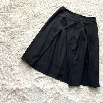 히로코비스 플레어 스커트 무릎 기장 턱 고급 포멀 출퇴근 돌려입기