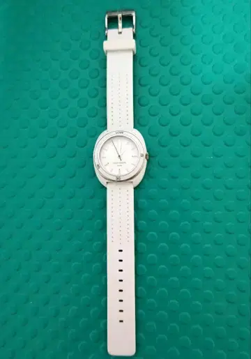 adidas 아날로그 손목시계 화이트/그린 박스 포함