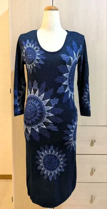 Desigual 네이비 꽃무늬 원피스 M