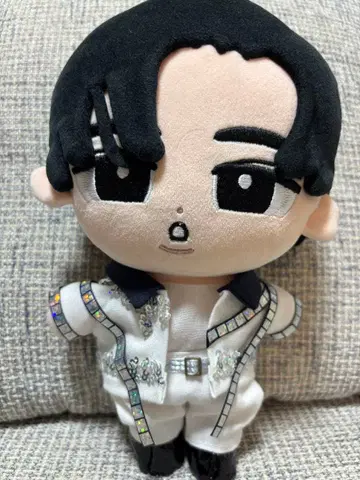 메구로 렌 스노우 칠 인형 의상