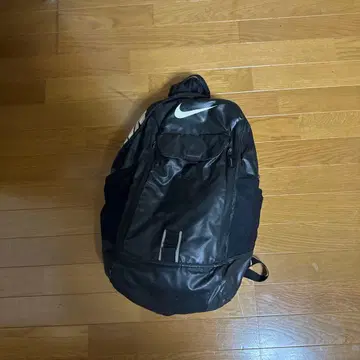 Nike 블랙 백팩
