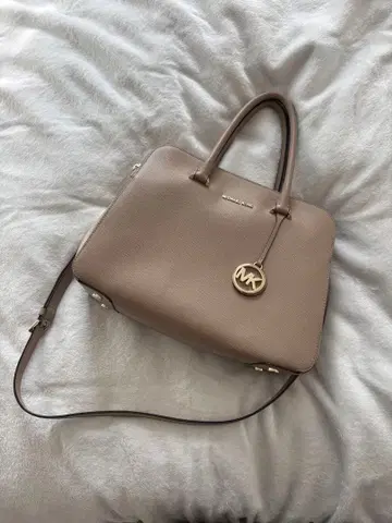 Michael Kors 마이클코어스 스트랩 포함 백