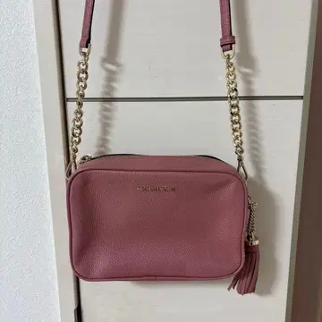 MICHAEL KORS 핑크 숄더백