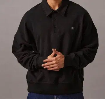 새상품 캘빈클라인 하프 버튼 스웨트 셔츠 블랙 S 사이즈