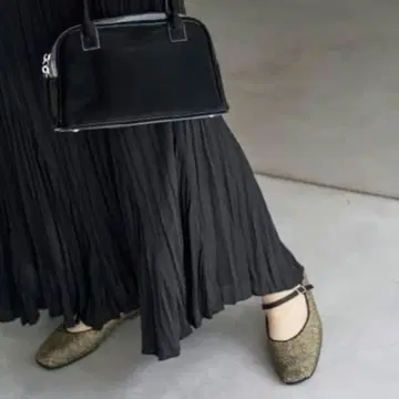 르 탈론 스퀘어 소프트 메리 제인 골드 25cm