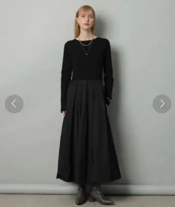 CADUNE 블랙 도킹 니트 원피스