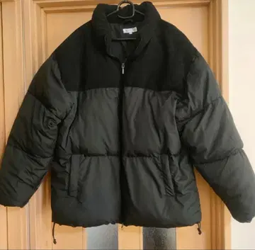 Rocky Monroe 오버 사이즈 다운 자켓 L 사이즈