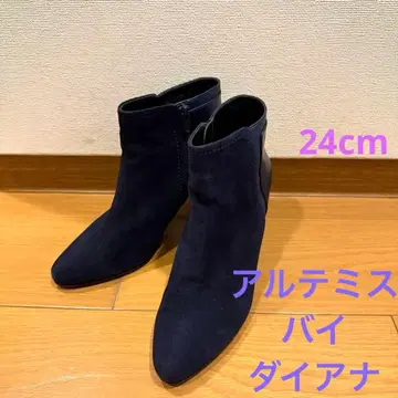 아르테미스 바이 다이애나 가죽&스웨이드 이소재 부츠 네이비