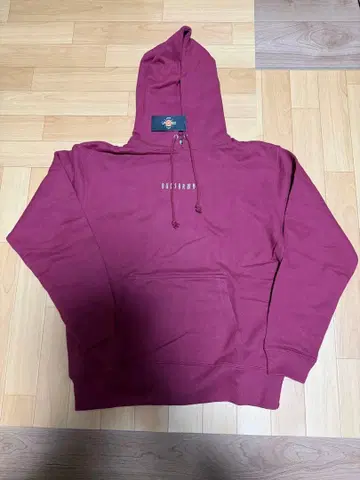 BUDS 버건디 후드 부착 후드티