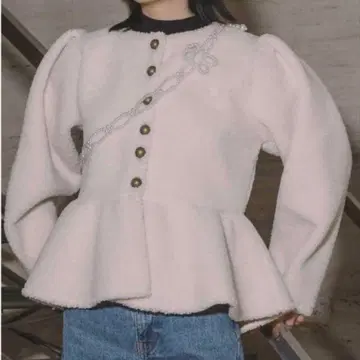 Bibiy 'B' BOA PEPURAMU CARDIGAN