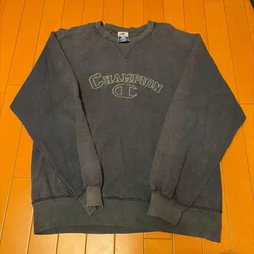 챔피언 맨투맨 L 사이즈 다크 그레이