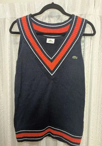 LACOSTE 네이비 V넥 베스트 40 구제 의류