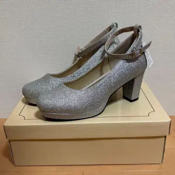 스트랩 부착 브라이덜 신발