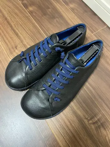 캠퍼 페우카미 가죽 블랙 42사이즈