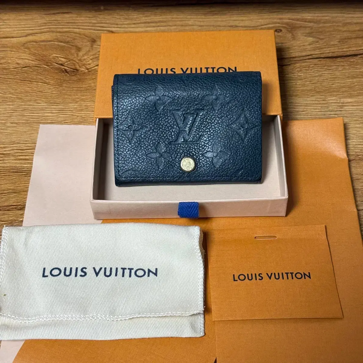 Louis Vuitton Empreinte card holder, full set