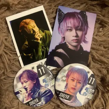 슈야 RE:VE 랜덤 캔뱃지와 포토 카드 세트