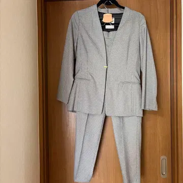 그레이 테일러드 수트 셋업