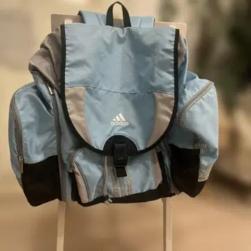 [ 새상품급 ] adidas 백팩 대용량 수학여행 등 숙박 학습에!