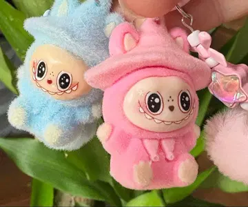 러브부 LaBuBu 키링 2개 세트 폼폼 포함