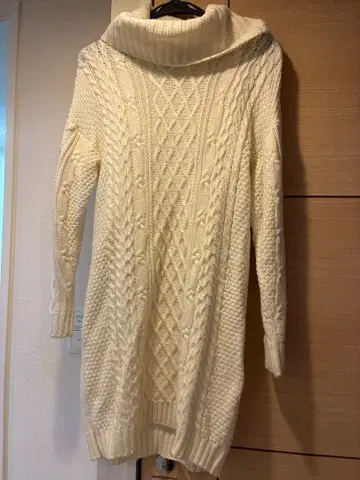 INGNI 니트 원피스 화이트