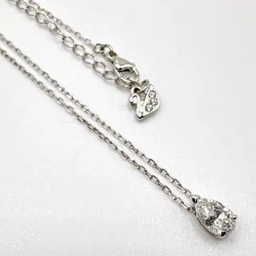 새상품급 스와로브스키 목걸이 물방울 모양 펜던트 백조 참 실버