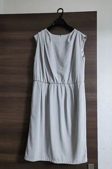 그레이 슬리브리스 원피스