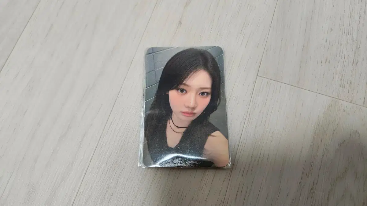 Babymonster Rora with muu ld photocard poca