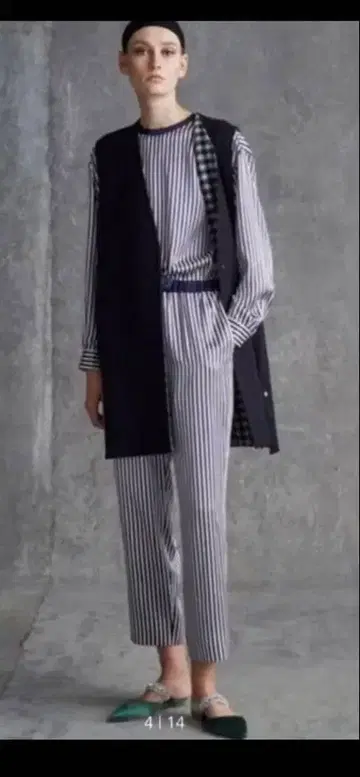 드로어 케누 리버서블 베스트 네이비 체크 36