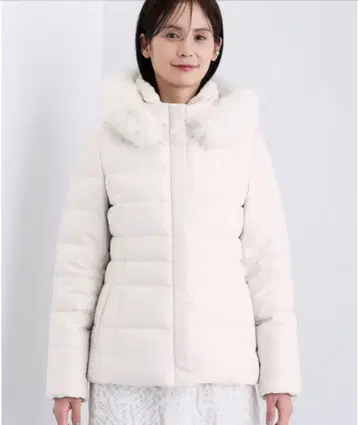 INDIVI 숏 기장 리사이클 다운 코트 7호