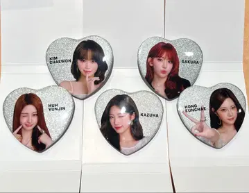 le sserafim EASY CRAZY HOT 도쿄돔 캔뱃지