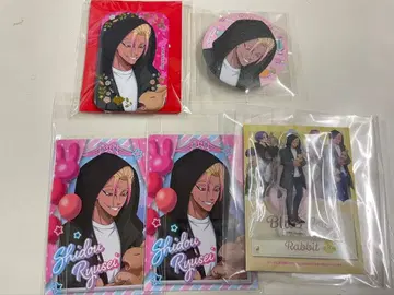 블루 록 시도 AGF MAZZEL 특전 캔뱃지 아크릴 스탠드 Rabbit